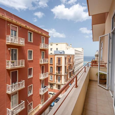 Casa Bonaive, Ampio Trilocale Vista Mare Daire Bari Dış mekan fotoğraf